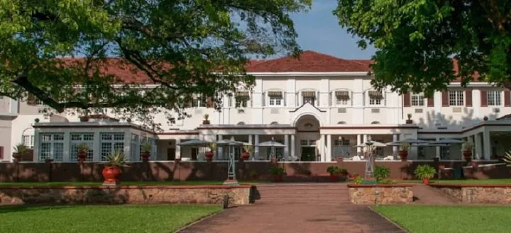 one of the places to Stay in Victoria Falls is the The Victoria Falls Hotel