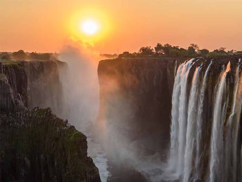 Best Times to Visit Victoria Falls