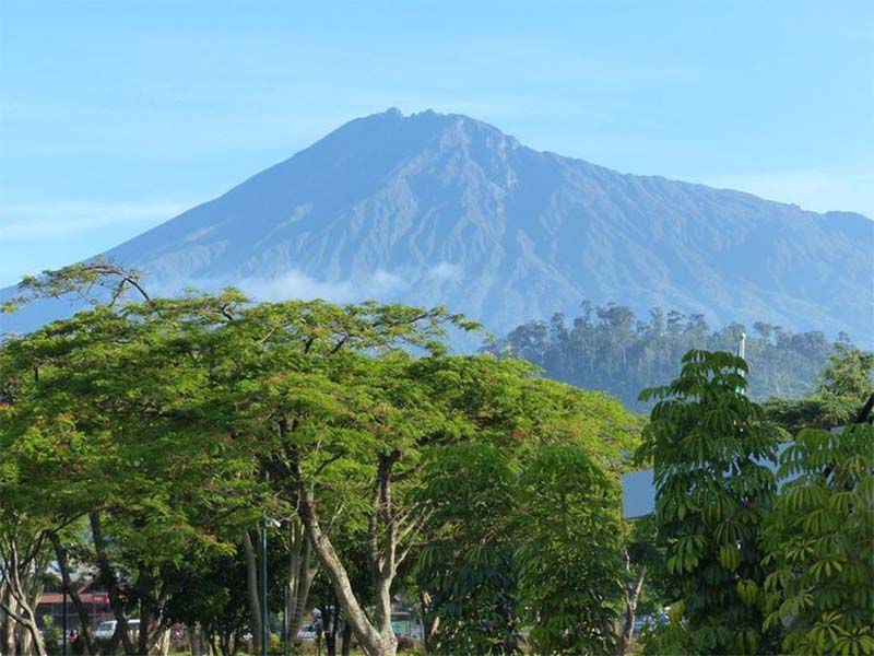 Mount Meru In Tanzania 