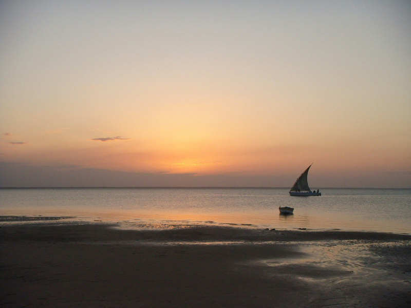 Turquoise waters and white sandbanks of the Bazaruto Archipelago in Mozambique, known for coral reefs and tropical marine life.